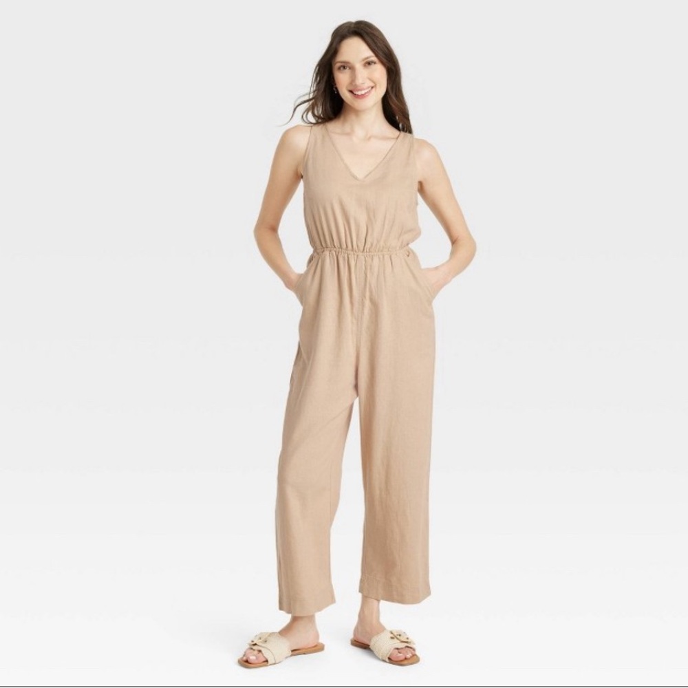 NWT Target Universal Thread linen v-neck jumpsuit tan sz xs
